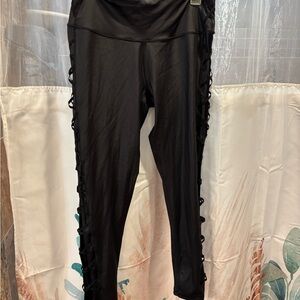 Victoria Sport Black Leggings